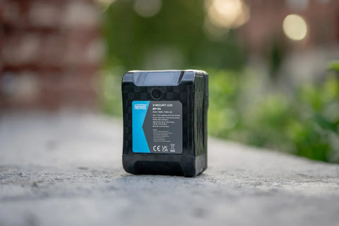 Newell Bp-95ws V-mount V-type Battery with Lcd Display 7000 Mah 99 Wh • Camerastuff • South Africa