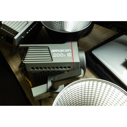 Aputure Amaran 200x S 200W Bi-Colour COB LED Constant Monolight