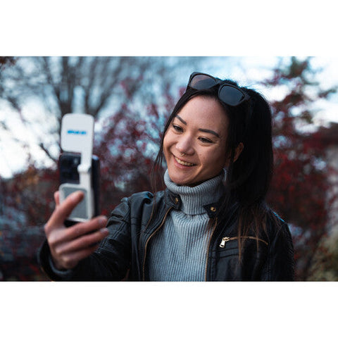 Aputure Amaran Go White Compact MagSafe LED Constant Light for Smartphone