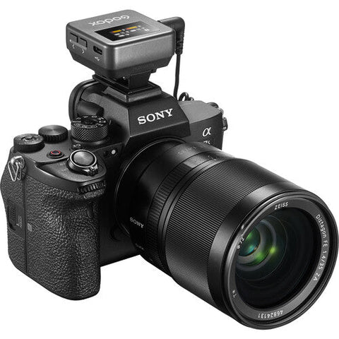 Godox Magic Xt1-cl 2-person Wireless Microphone System with Usb-c and Lightning Adapters (2.4 Ghz) • Camerastuff